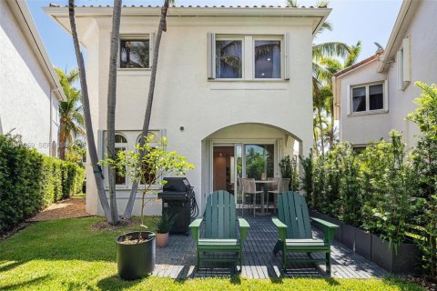 Villa ou maison à vendre à Aventura, Floride: 3 chambres, 214.23 m2 № 2253910 - photo 30