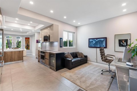Villa ou maison à vendre à Aventura, Floride: 3 chambres, 214.23 m2 № 2253910 - photo 22
