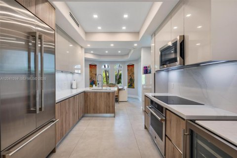 Villa ou maison à vendre à Aventura, Floride: 3 chambres, 214.23 m2 № 2253910 - photo 13