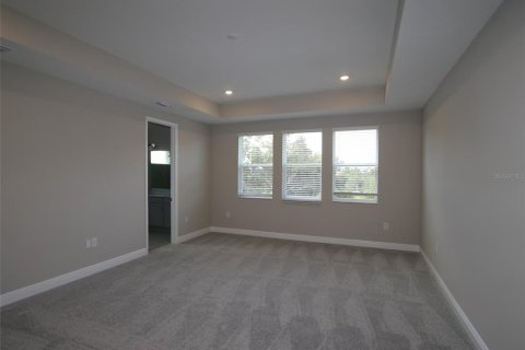Casa en venta en Lakewood Ranch, Florida, 5 dormitorios, 327.11 m2 № 1869562 - foto 13