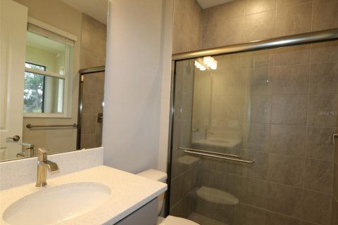 Casa en venta en Lakewood Ranch, Florida, 5 dormitorios, 327.11 m2 № 1869562 - foto 18