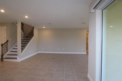 Casa en venta en Lakewood Ranch, Florida, 5 dormitorios, 327.11 m2 № 1869562 - foto 8