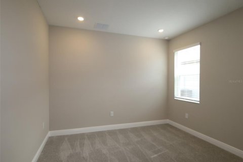 Casa en venta en Lakewood Ranch, Florida, 5 dormitorios, 327.11 m2 № 1869562 - foto 17