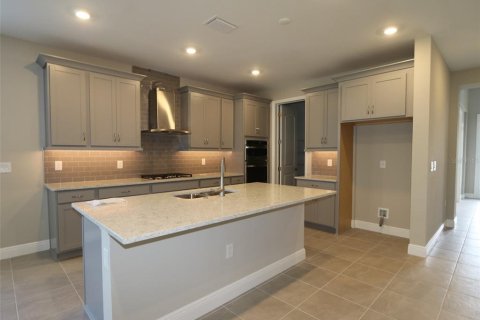 Casa en venta en Lakewood Ranch, Florida, 5 dormitorios, 327.11 m2 № 1869562 - foto 3