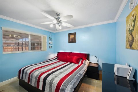 Casa en venta en Pembroke Pines, Florida, 3 dormitorios, 150.41 m2 № 1479489 - foto 16