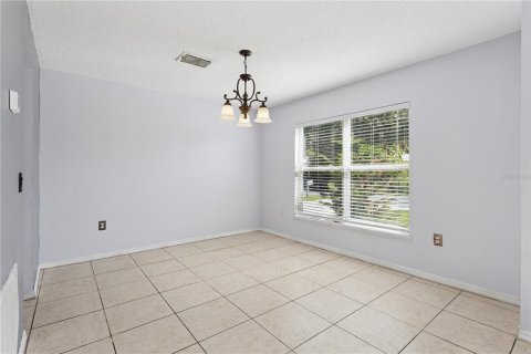 Casa en venta en Kissimmee, Florida, 5 dormitorios, 273.13 m2 № 2387578 - foto 8