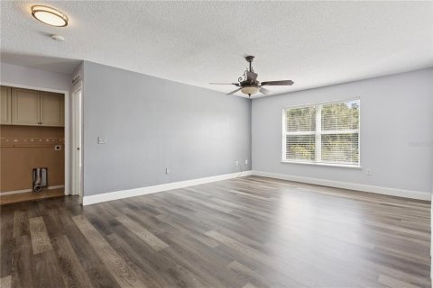 Casa en venta en Kissimmee, Florida, 5 dormitorios, 273.13 m2 № 2387578 - foto 20