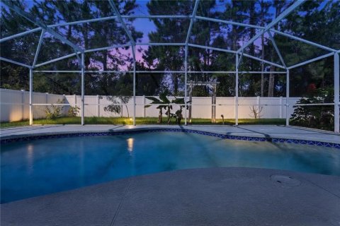 Casa en venta en Kissimmee, Florida, 5 dormitorios, 273.13 m2 № 2387578 - foto 2