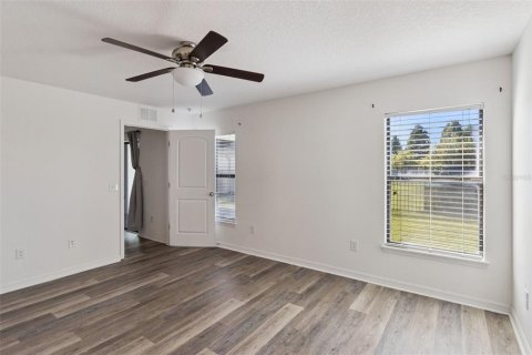 Villa ou maison à louer à Lakeland, Floride: 3 chambres, 140.84 m2 № 2422721 - photo 13