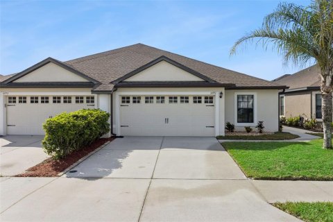 Villa ou maison à Lakeland, Floride 3 chambres, 140.84 m2 № 2422721