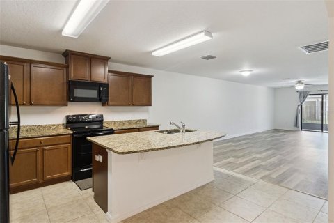 Villa ou maison à louer à Lakeland, Floride: 3 chambres, 140.84 m2 № 2422721 - photo 10