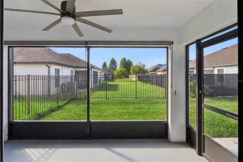 Villa ou maison à louer à Lakeland, Floride: 3 chambres, 140.84 m2 № 2422721 - photo 2