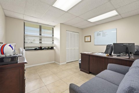 Immobilier commercial à vendre à St. Lucie, Floride № 2146615 - photo 15