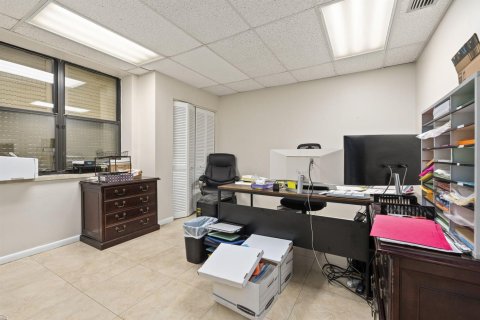 Immobilier commercial à vendre à St. Lucie, Floride № 2146615 - photo 20
