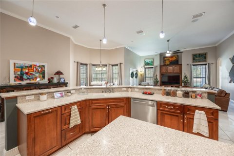House in Lake City, Florida 5 bedrooms, 355.26 sq.m. № 2112095 - photo 23