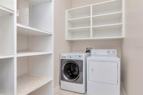 Copropriété à vendre à Tampa, Floride: 3 chambres, 234.76 m2 № 2389274 - photo 19