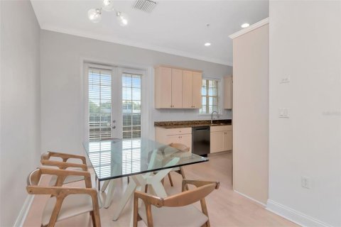 Copropriété à vendre à Tampa, Floride: 3 chambres, 234.76 m2 № 2389274 - photo 22