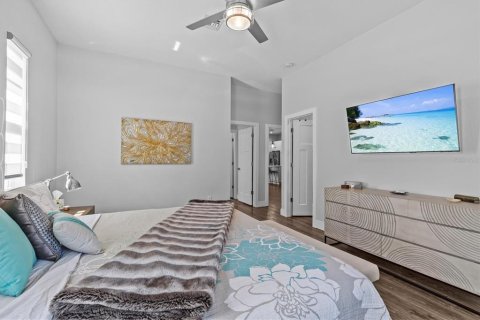 Casa en venta en Palm Harbor, Florida, 3 dormitorios, 201.23 m2 № 1894340 - foto 24