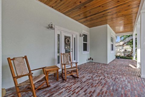 Casa en venta en Palm Harbor, Florida, 3 dormitorios, 201.23 m2 № 1894340 - foto 9