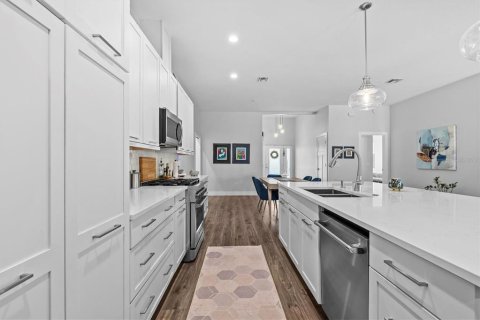 Casa en venta en Palm Harbor, Florida, 3 dormitorios, 201.23 m2 № 1894340 - foto 21