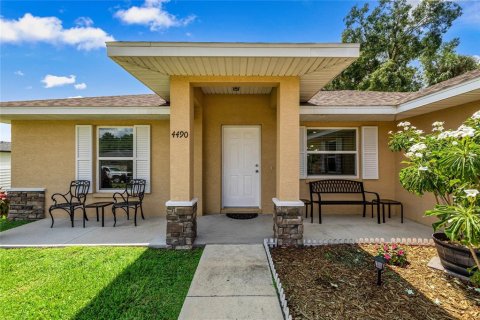 House in Inverness, Florida 3 bedrooms, 116.78 sq.m. № 1909773 - photo 2