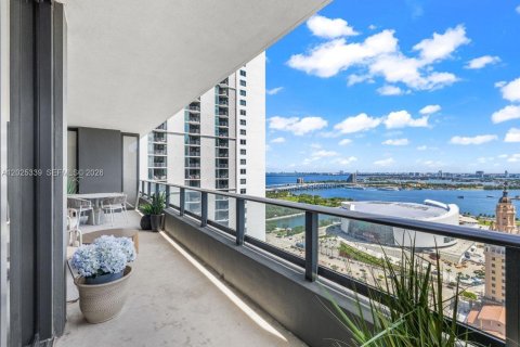 Condo à Miami, Floride, 3 chambres  № 2257430