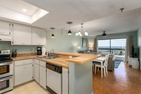 Condominio en venta en Ormond Beach, Florida, 1 dormitorio, 71.26 m2 № 2330490 - foto 9