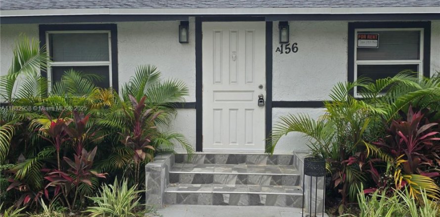 Villa ou maison à Miami, Floride 3 chambres, 184.97 m2 № 1814179