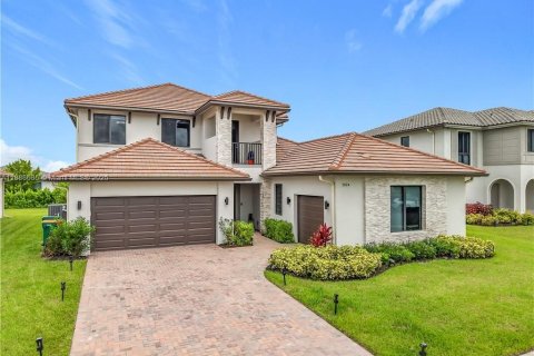 Casa en venta en Ave Maria, Florida, 4 dormitorios, 327.2 m2 № 1938878 - foto 1