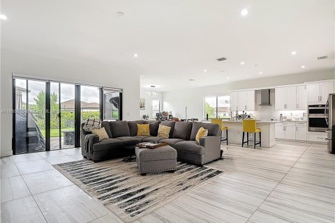 Villa ou maison à vendre à Ave Maria, Floride: 4 chambres, 327.2 m2 № 1938878 - photo 4