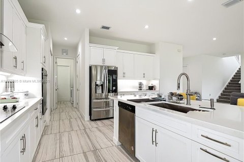 Casa en venta en Ave Maria, Florida, 4 dormitorios, 327.2 m2 № 1938878 - foto 9