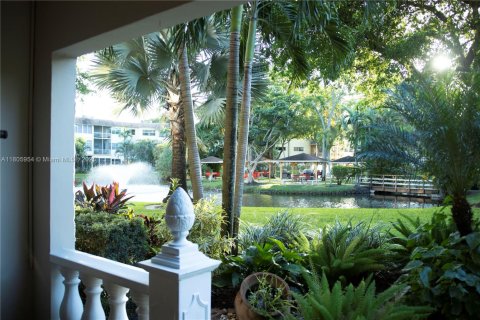 Condo in Lauderdale Lakes, Florida, 2 bedrooms  № 1864759 - photo 21