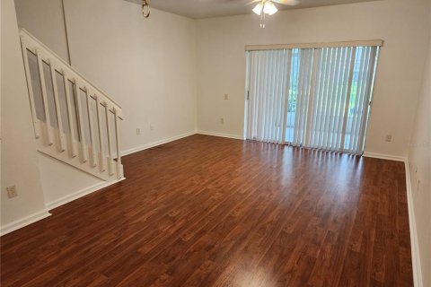 Adosado en alquiler en Lake Mary, Florida, 2 dormitorios, 101.73 m2 № 1806928 - foto 5