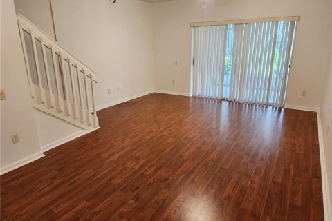 Touwnhouse à louer à Lake Mary, Floride: 2 chambres, 101.73 m2 № 1806928 - photo 4