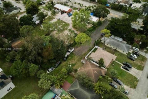 Immobilier commercial à vendre à Greenacres, Floride № 2152951 - photo 3