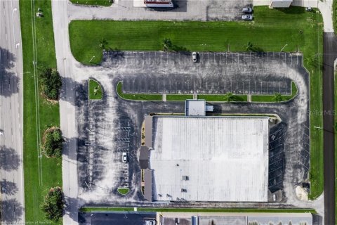 Commercial property in Lake Placid, Florida 2032.24 sq.m. № 1366449 - photo 10
