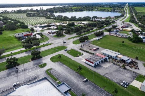 Commercial property in Lake Placid, Florida 2032.24 sq.m. № 1366449 - photo 8