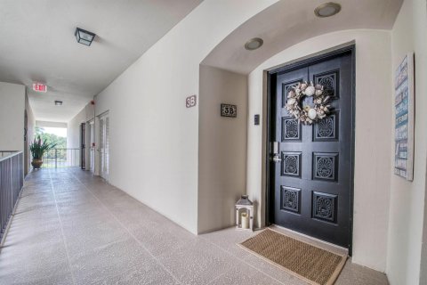 Купить кондоминиум в Палм-Бич-Гарденс, Флорида 3 комнаты, 104.98м2, № 2260990 - фото 4