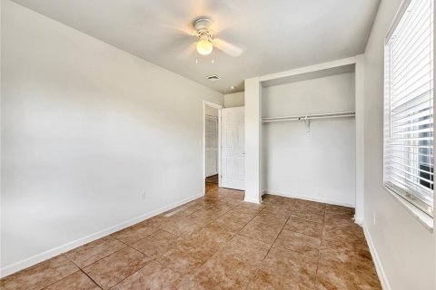 Villa ou maison à vendre à Deltona, Floride: 4 chambres, 117.06 m2 № 2204488 - photo 21