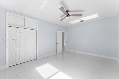 Villa ou maison à vendre à North Miami Beach, Floride: 3 chambres, 138.61 m2 № 2028267 - photo 12