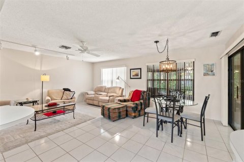 Casa en venta en Spring Hill, Florida, 2 dormitorios, 139.17 m2 № 1724676 - foto 18