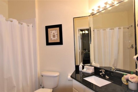 Condo in Kissimmee, Florida, 2 bedrooms № 2233163 - photo 11