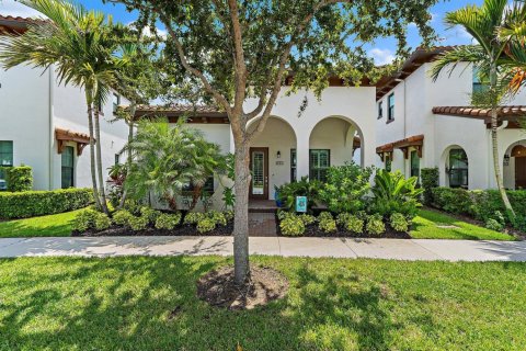 Villa ou maison à vendre à Palm Beach Gardens, Floride: 3 chambres, 256.32 m2 № 2261625 - photo 4
