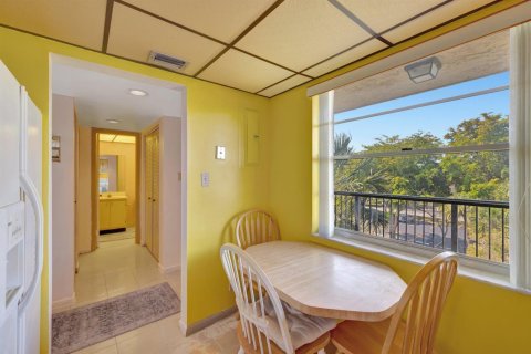 Copropriété à vendre à Lauderdale Lakes, Floride: 1 chambre, 66.98 m2 № 2085911 - photo 18
