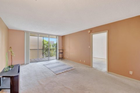 Copropriété à vendre à Lauderdale Lakes, Floride: 1 chambre, 66.98 m2 № 2085911 - photo 11