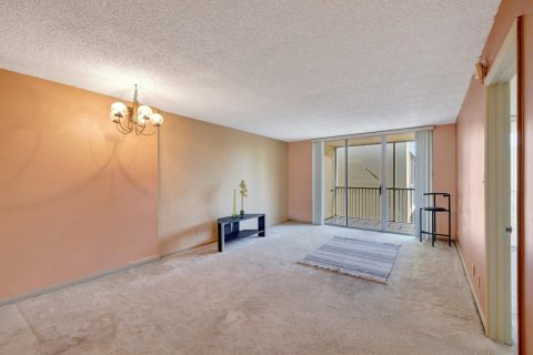 Copropriété à vendre à Lauderdale Lakes, Floride: 1 chambre, 66.98 m2 № 2085911 - photo 10