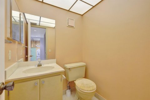Copropriété à vendre à Lauderdale Lakes, Floride: 1 chambre, 66.98 m2 № 2085911 - photo 20