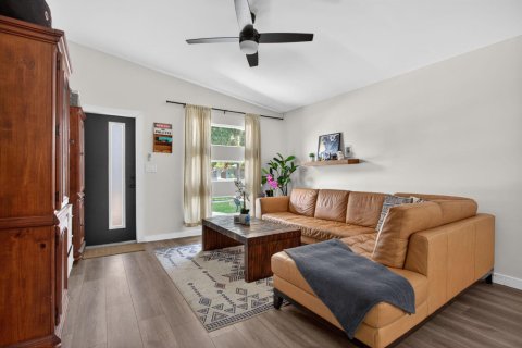 Villa ou maison à vendre à Pompano Beach, Floride: 3 chambres, 126.81 m2 № 2263692 - photo 8