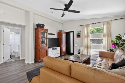 Villa ou maison à vendre à Pompano Beach, Floride: 3 chambres, 126.81 m2 № 2263692 - photo 9