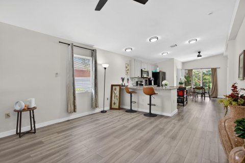 Villa ou maison à vendre à Pompano Beach, Floride: 3 chambres, 126.81 m2 № 2263692 - photo 16